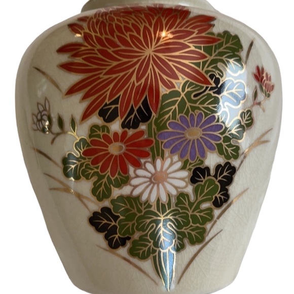 OMC Japanese Porcelain Vase EUC - Picture 3 of 11